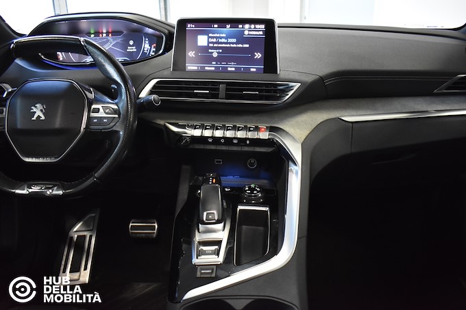 PEUGEOT 5008 BlueHDi 180 S&S EAT8 GT